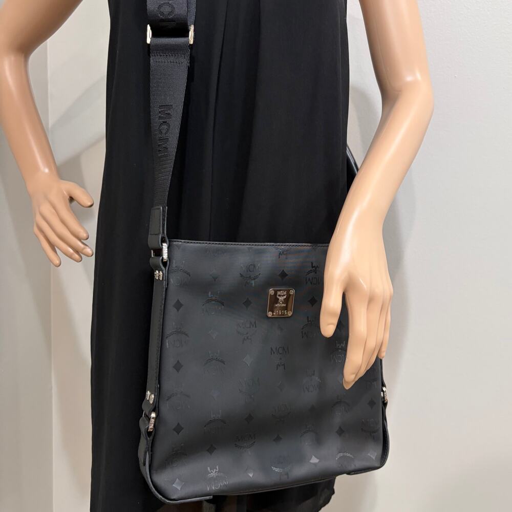 #3208 MCM Unisex Black Messenger Bag